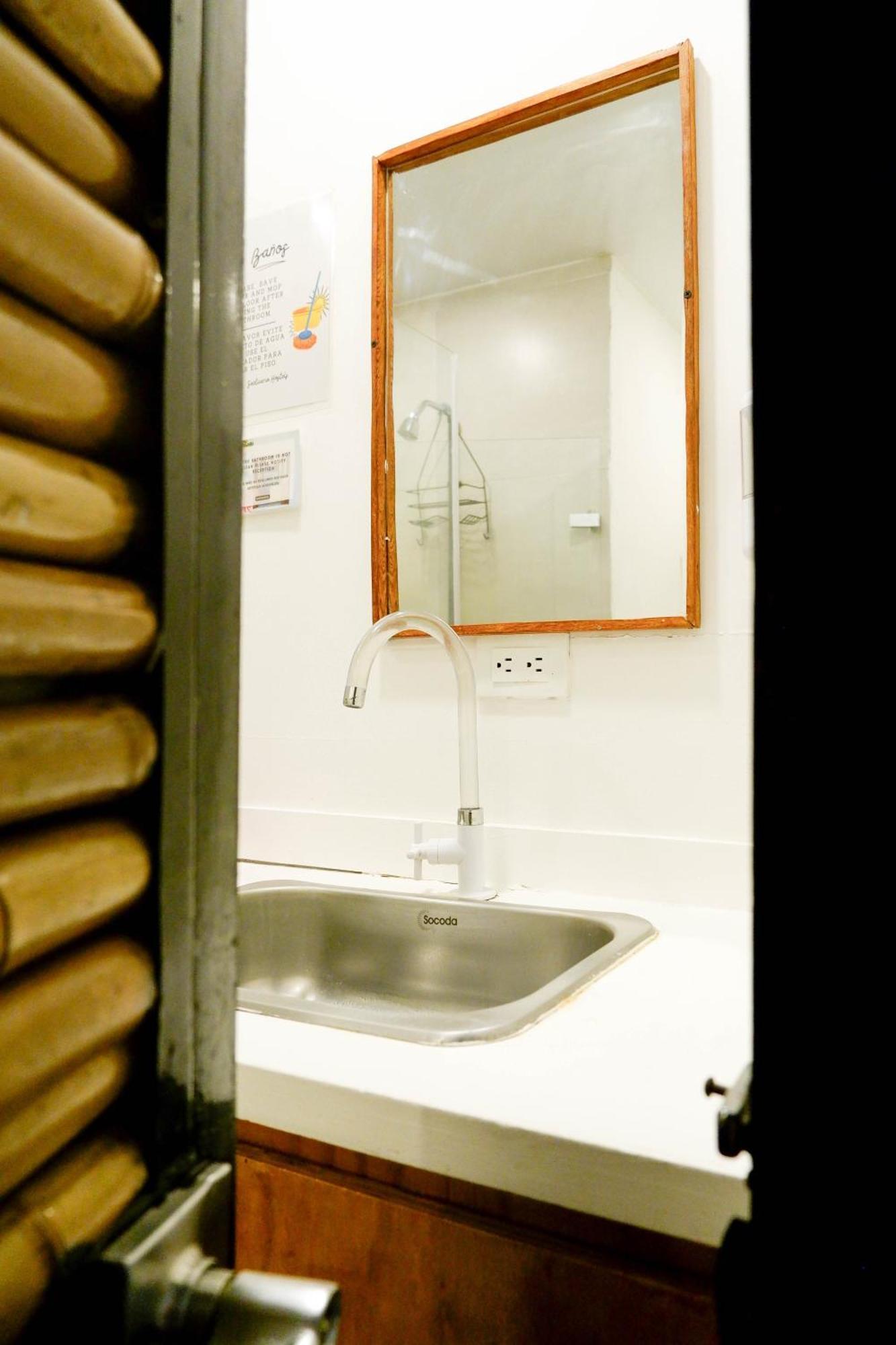 Hostal Santuario Getsemani *